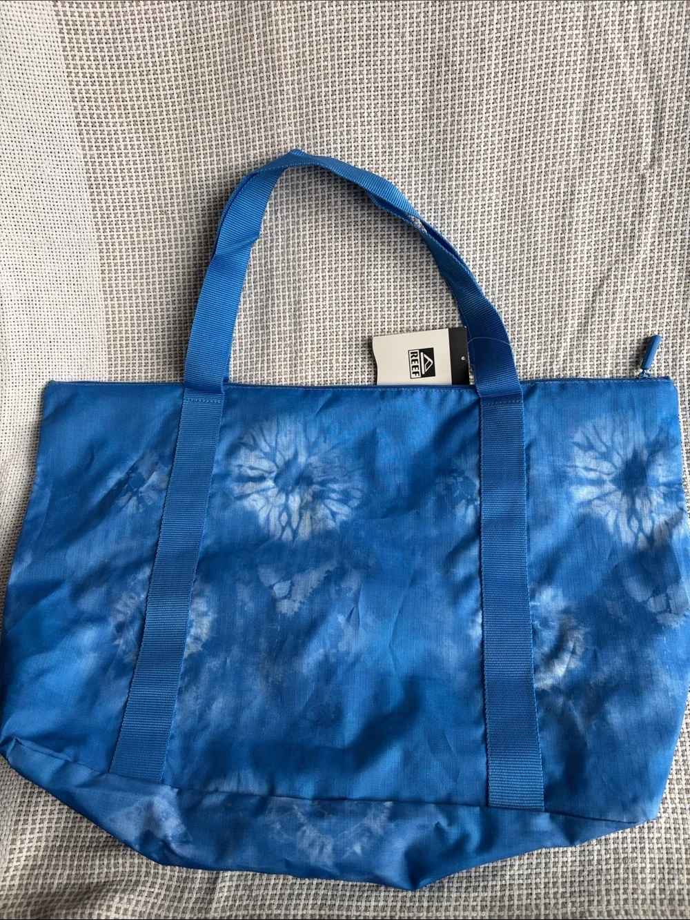 REEF Everyday Tote Bag in Ocean Blue (Bluewater, tie-dye)